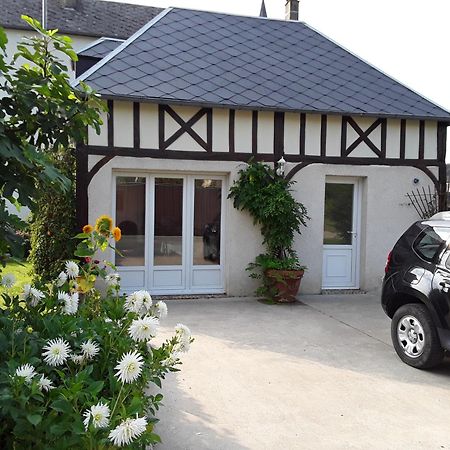 Maison Serquigny Luaran gambar